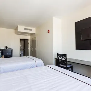3* Hotel Astoria Laguardia
