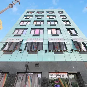 3* Hotel 365 Bronx - Yankee Stadium